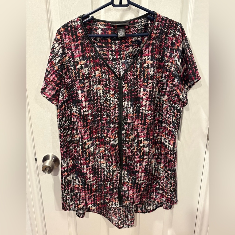 Lane Bryant Multi Colored V-Neck Top Size 18/20